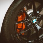 Comment vérifier l’état de vos pneus BMW ?