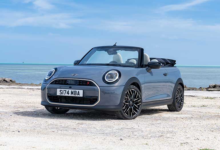 MINI Cooper 3 Portes cabriolet